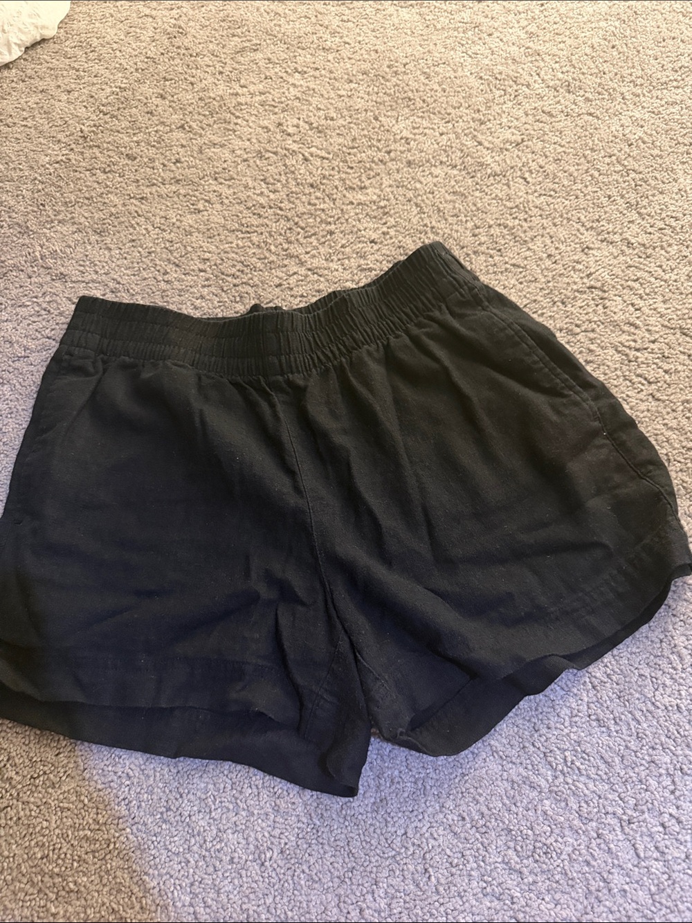 Old Navy Black Pull-On Jean-Style Shorts